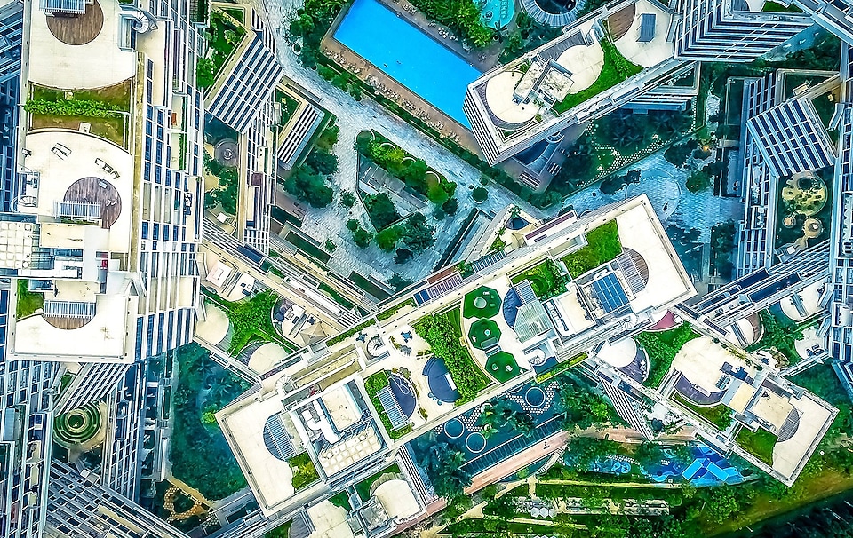 Vue aérienne de bâtiments d’une ville