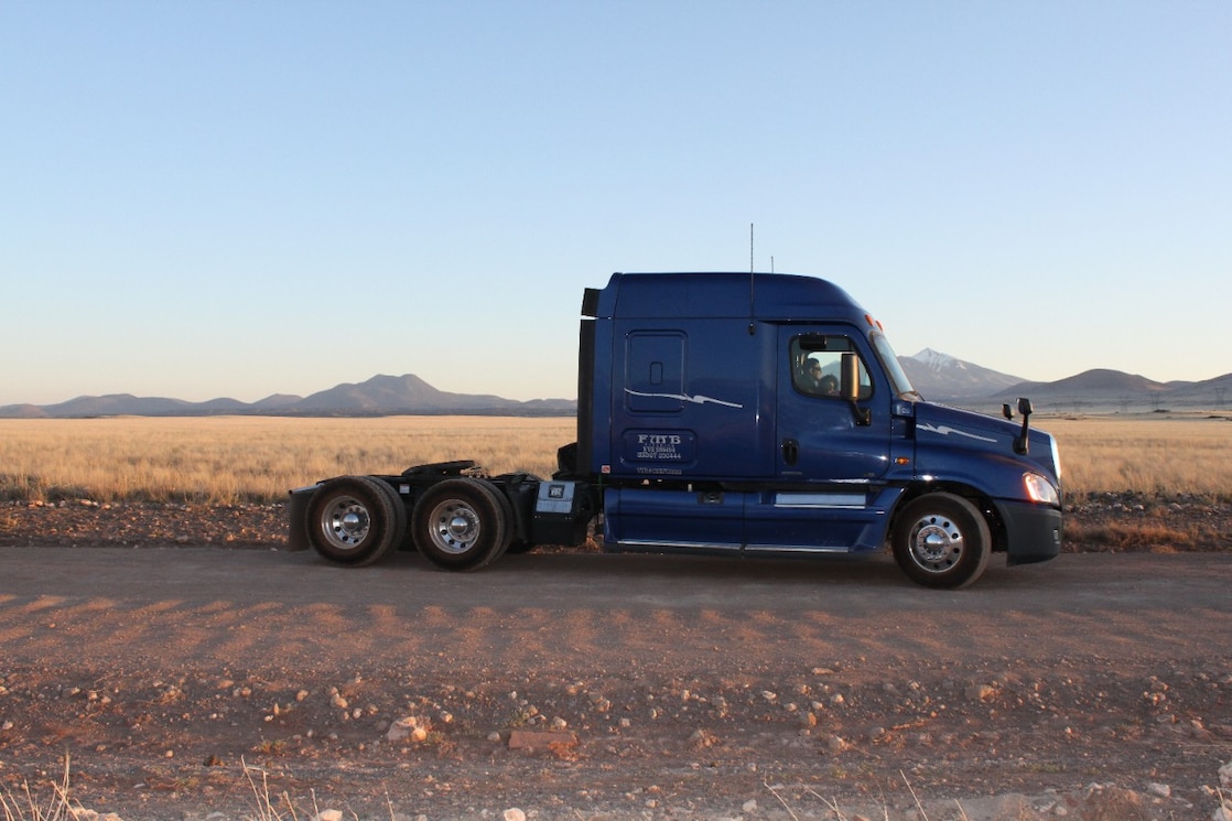 real-destinations-oo-truck-at-dusk-1