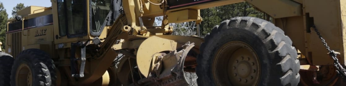 truck hauling tractor