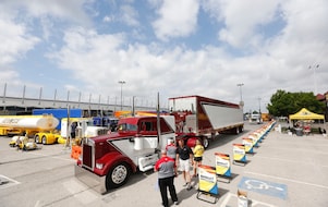 non-working-show-truck-2
