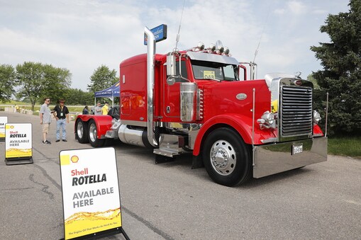 shell-rotella-2007-peterbilt-379
