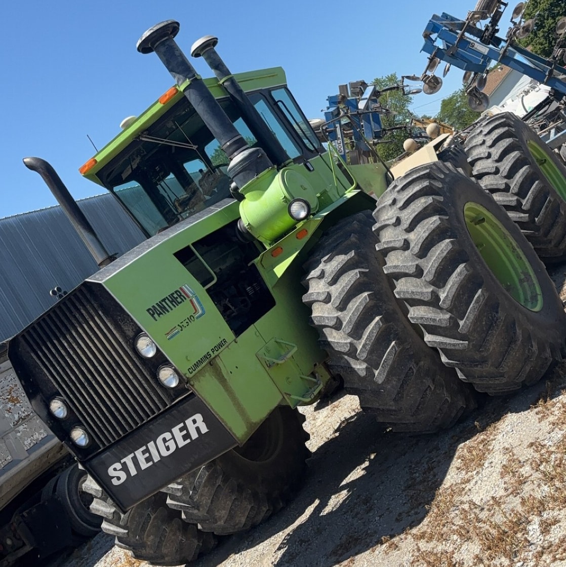 Darren Newlin 1981 Steiger Tractor St 310