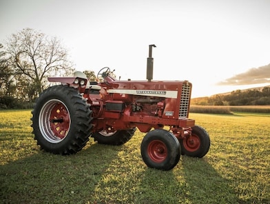 Steve Fehnel 1969 International Harvester 856