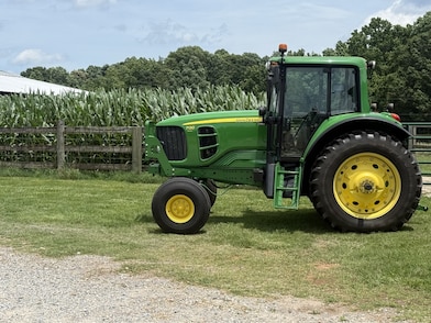 Lee Clinton 2008 John Deere 7130 Premium