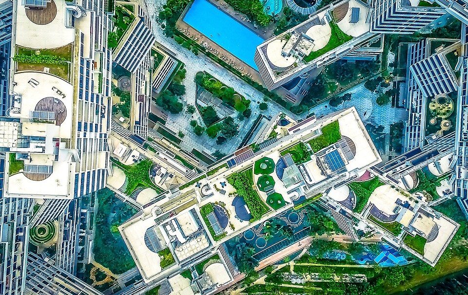 Vue aérienne de bâtiments d’une ville