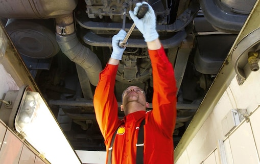 man-working-1